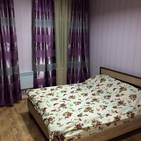 Shanghai Hotel Konotop Екстериор снимка